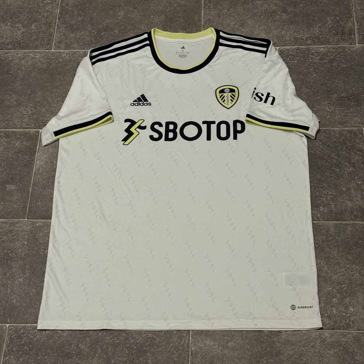 Adidas Leeds United Home Shirt Men’s XL 2022/2023 Football Jersey LUFC White