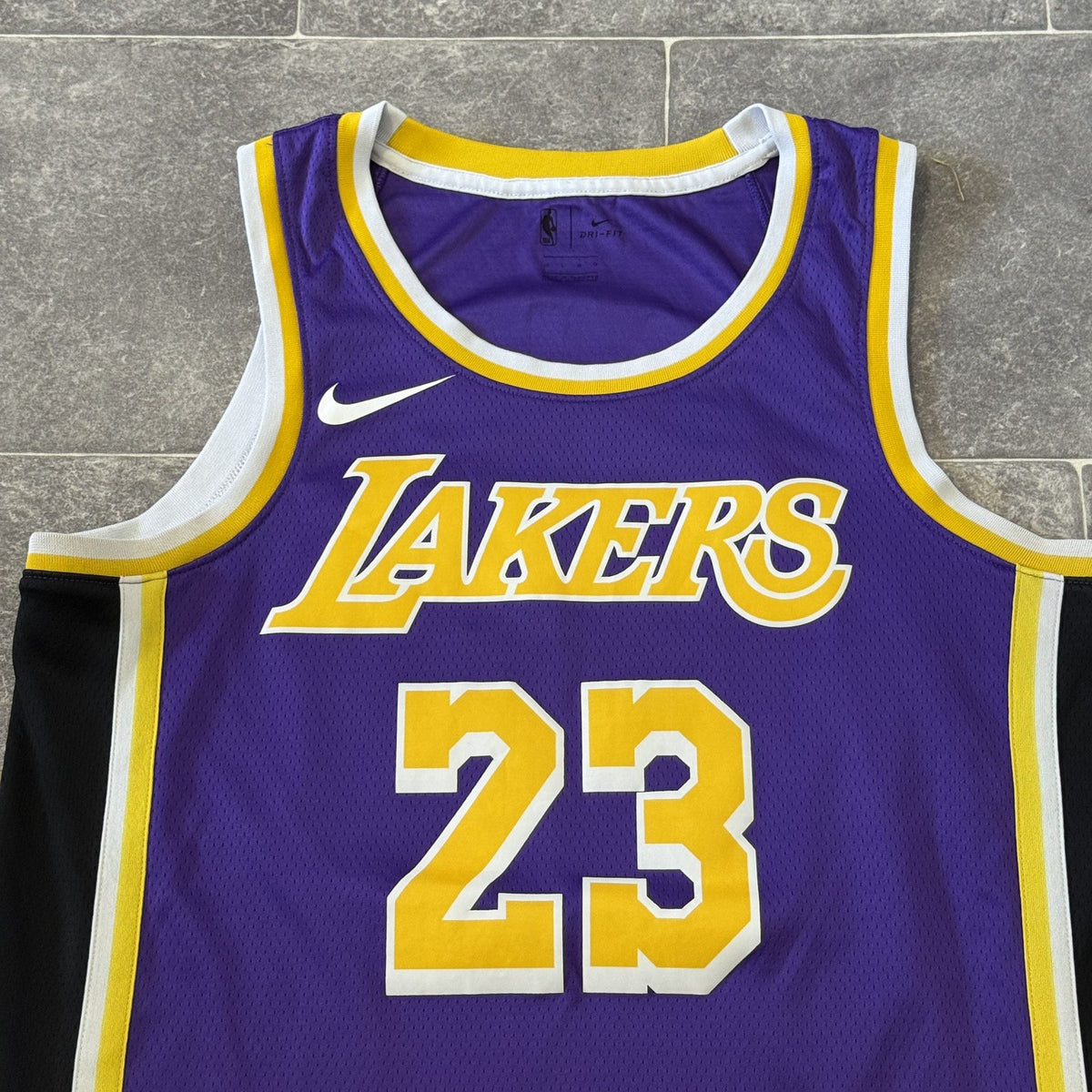 Lebron James Los Angeles Lakers Nike NBA Jersey Size Large 48 Adults