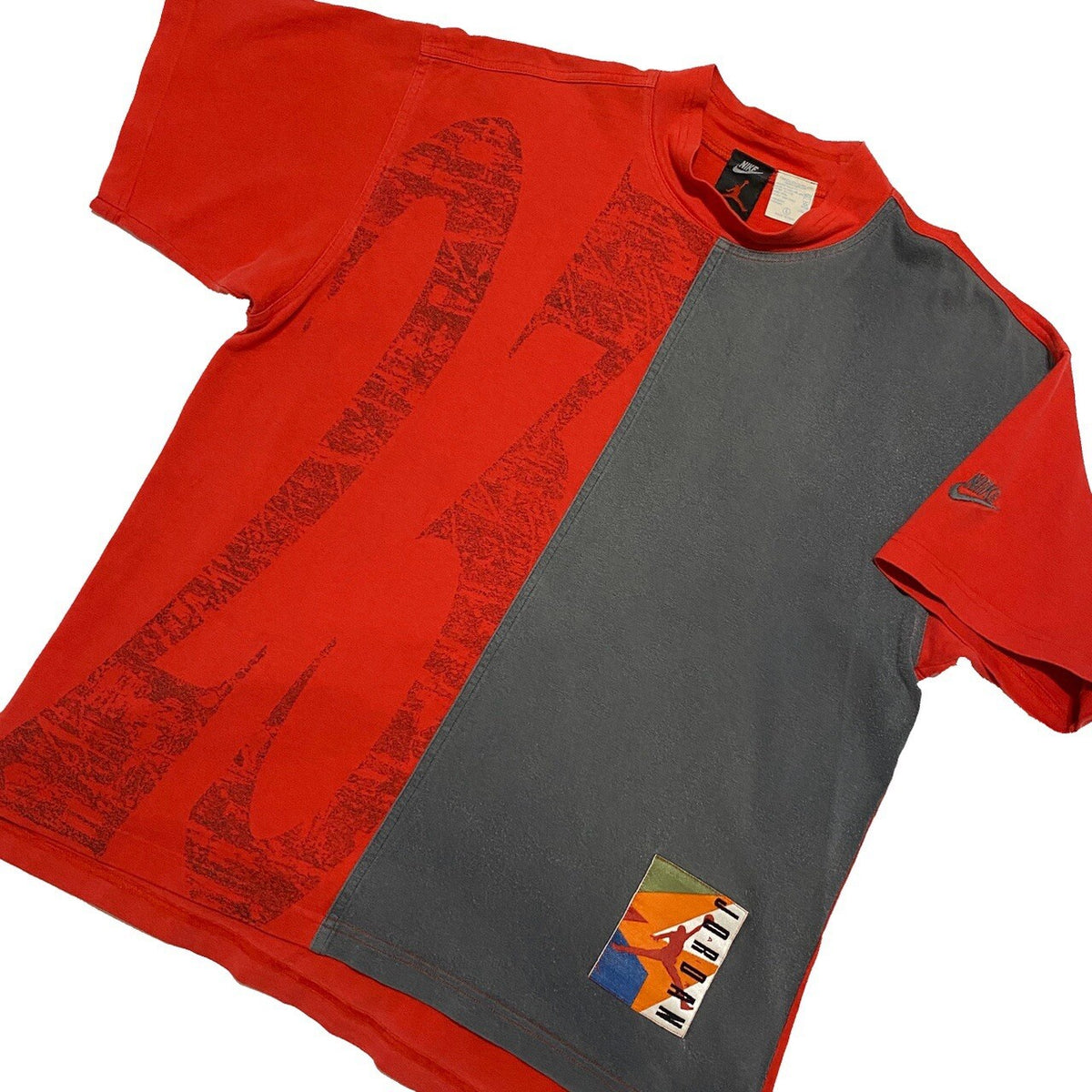 Vintage Nike Jordan T Shirt 23 Motif Jordan Mini Swoosh In Red / grey 1992