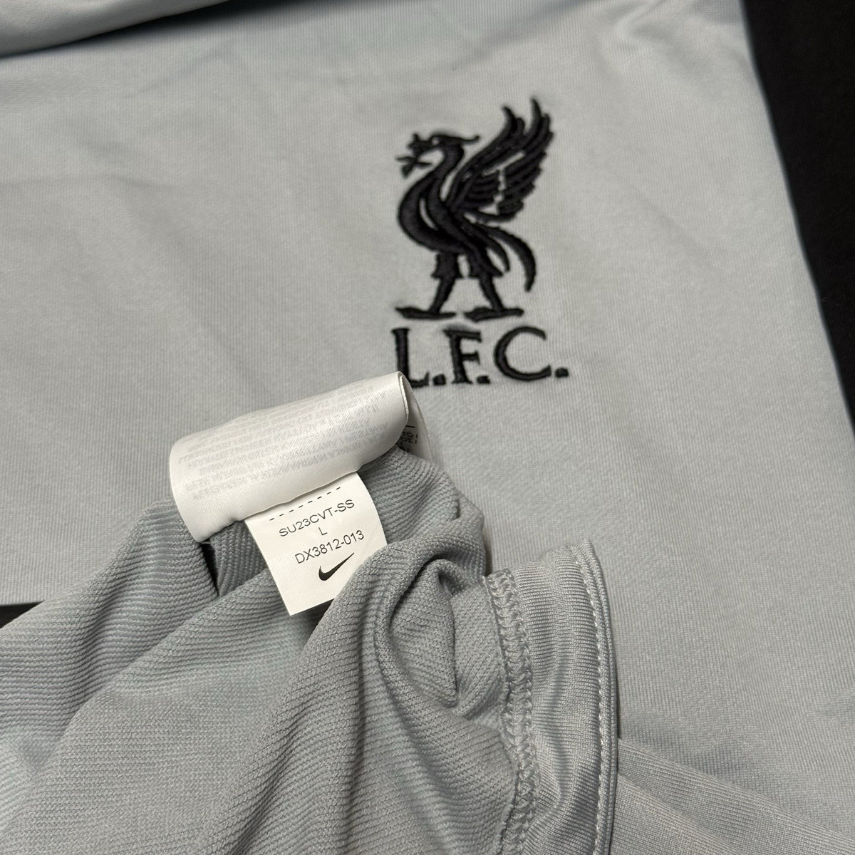 Nike Liverpool FC Training Drill Top 2022/23 LARGE AXA Grey Black Green 1/4 Zip