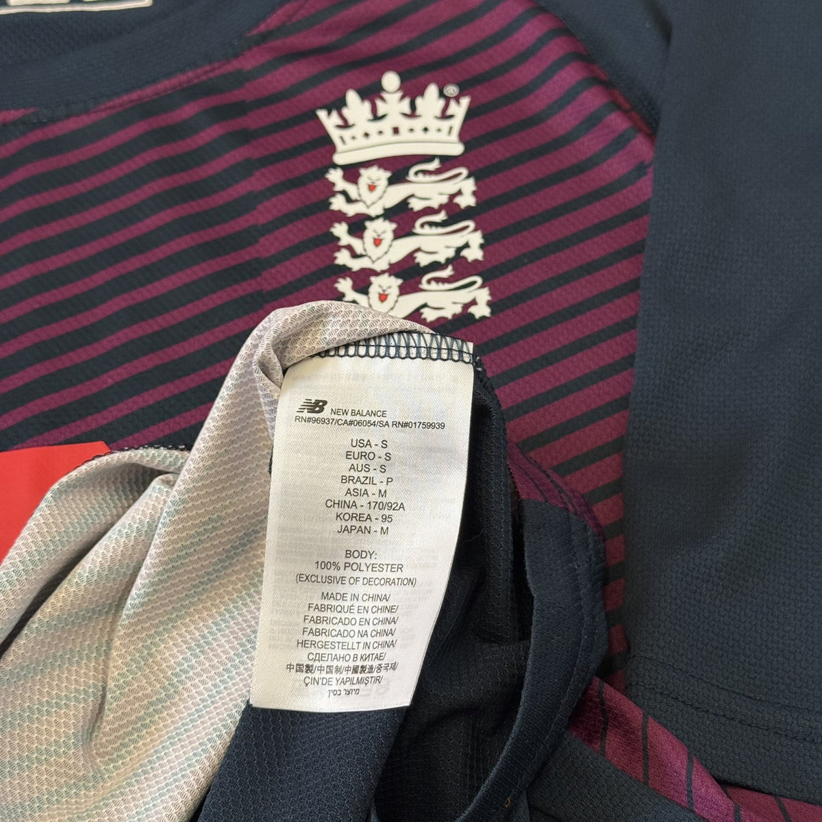 England Cricket Training Shirt Jersey New Balance Size Small Adults