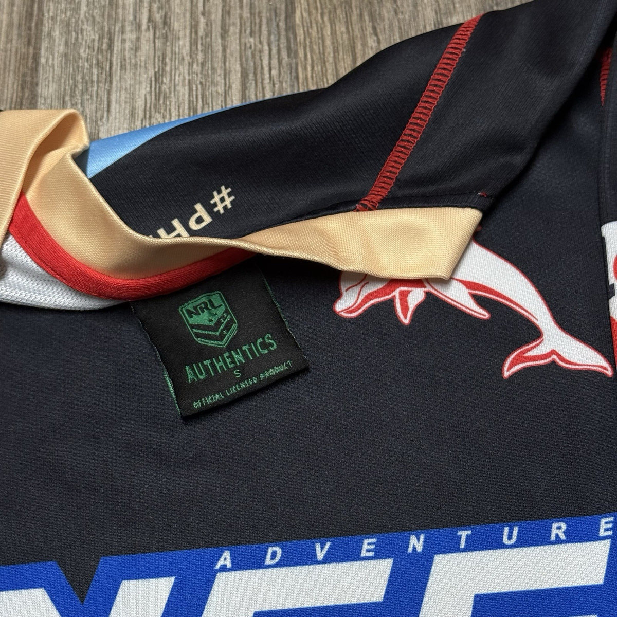 RUGBY MEN's TRAINING INDIGENOUS Dolphins NRL TOP JERSEY SMALL ADULTS