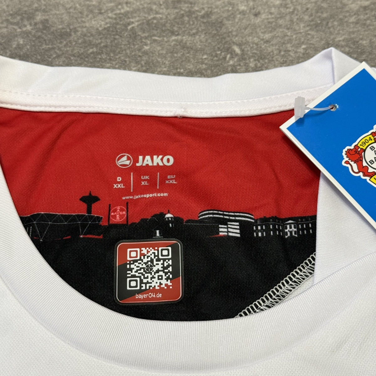 Bayer Leverkusen 16/18 third away shirt XL Adults New Jako