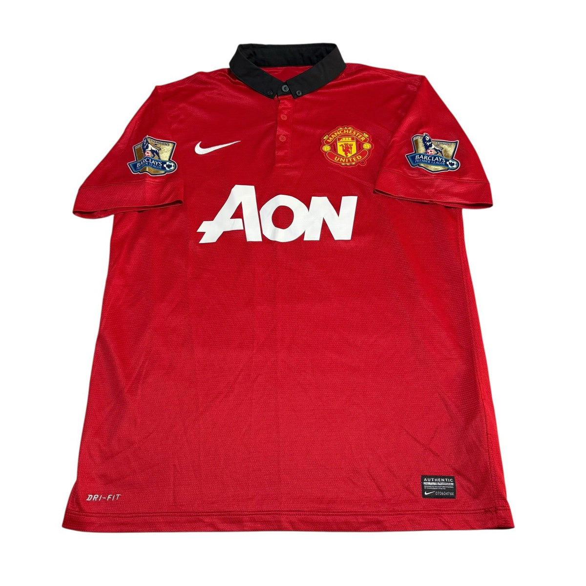 MANCHESTER UNITED 2013/2014 HOME FOOTBALL SHIRT #20 VAN PERSIE NIKE SIZE M