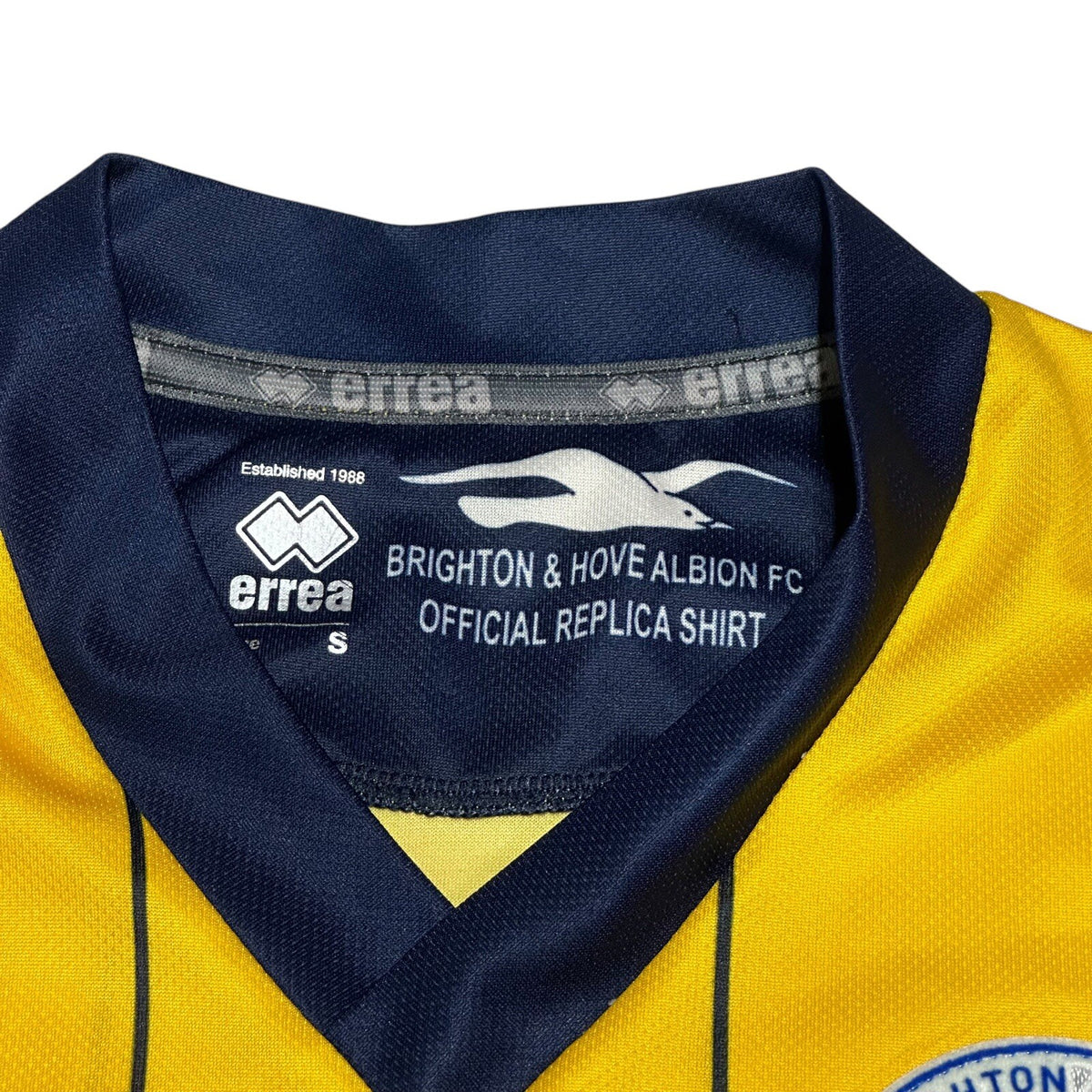 Brighton & Hove Albion 2011/2013 AWAY Football Shirt Errea Size Small