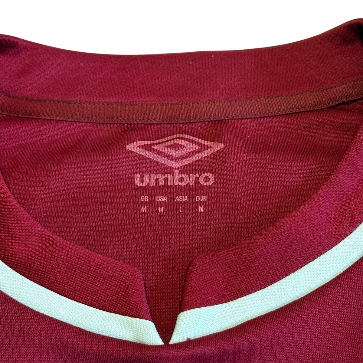 Burnley Home Football Shirt 2020/21 Adults Medium Umbro