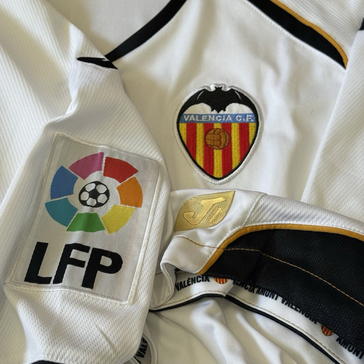 VALENCIA 2011/2012 HOME FOOTBALL SHIRT SOCCER JERSEY SIZE XXL ADULT JOMA USED