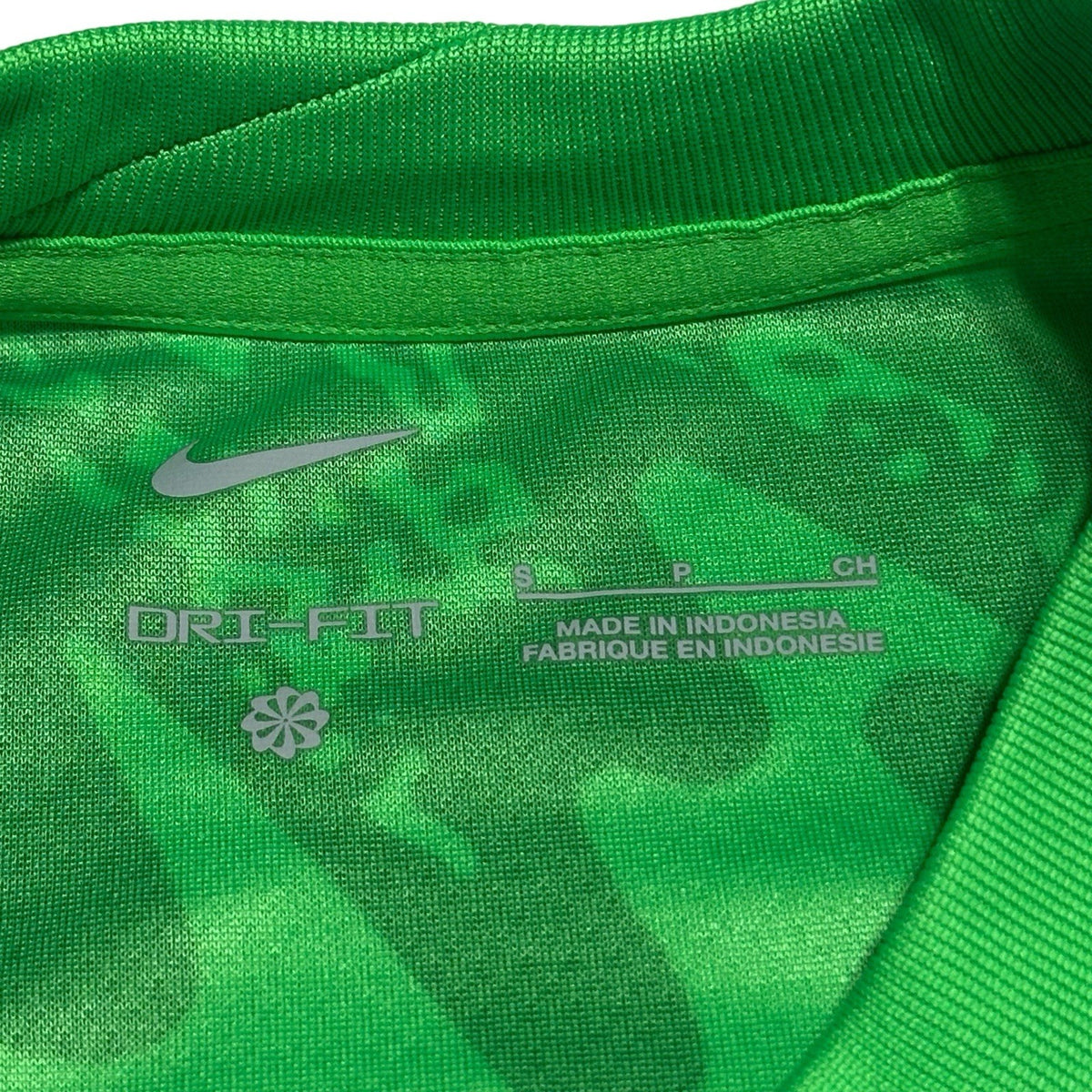 Birmingham City 2024/25 Goalkeeper Shirt S NIKE Undefeated Number 83