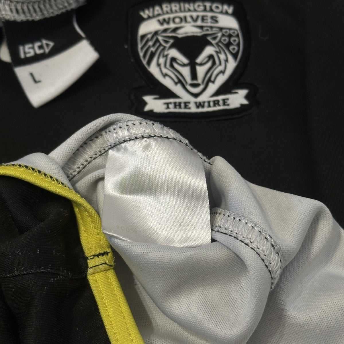 Warrington Wolves Rugby Super League Away Shirt 2018 ISC Large L Adults Jersey