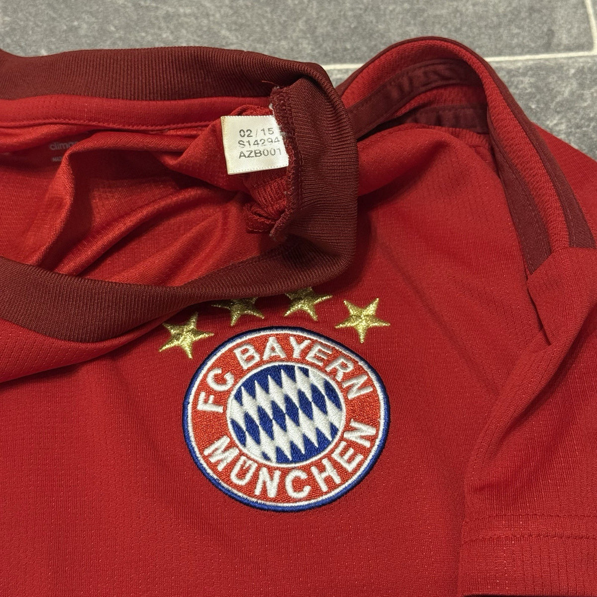 BAYERN MUNICH HOME FOOTBALL SHIRT 15/16 MENS ADIDAS JERSEY SIZE Medium
