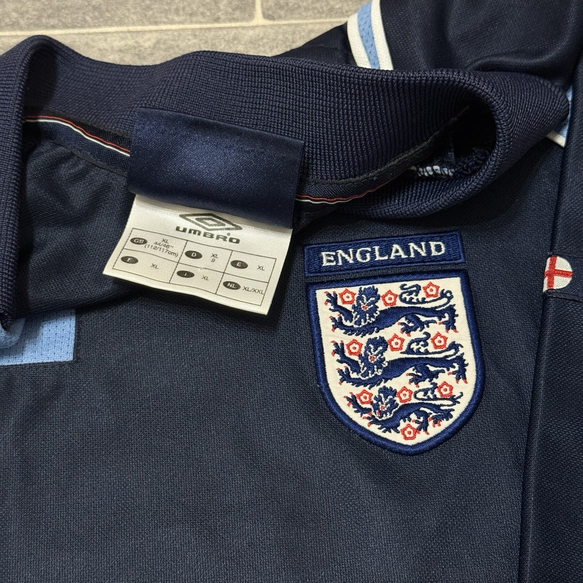 Vintage England Football Shirt XL Umbro Navy Training Kit 2000 2002 Jersey