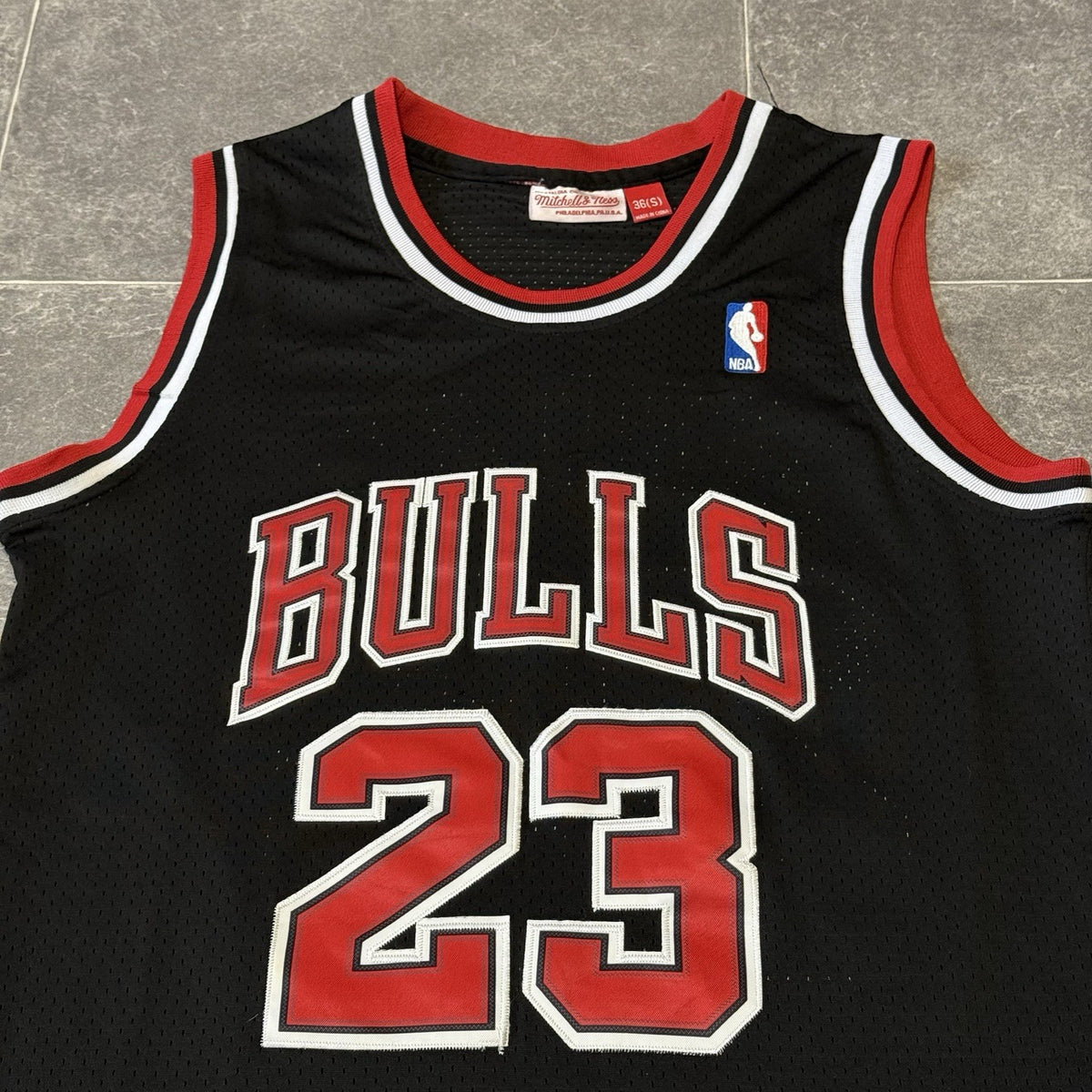 Jordan 23 Chicago Bulls Mitchell Ness 90s NBA Basketball Jersey Retro Small