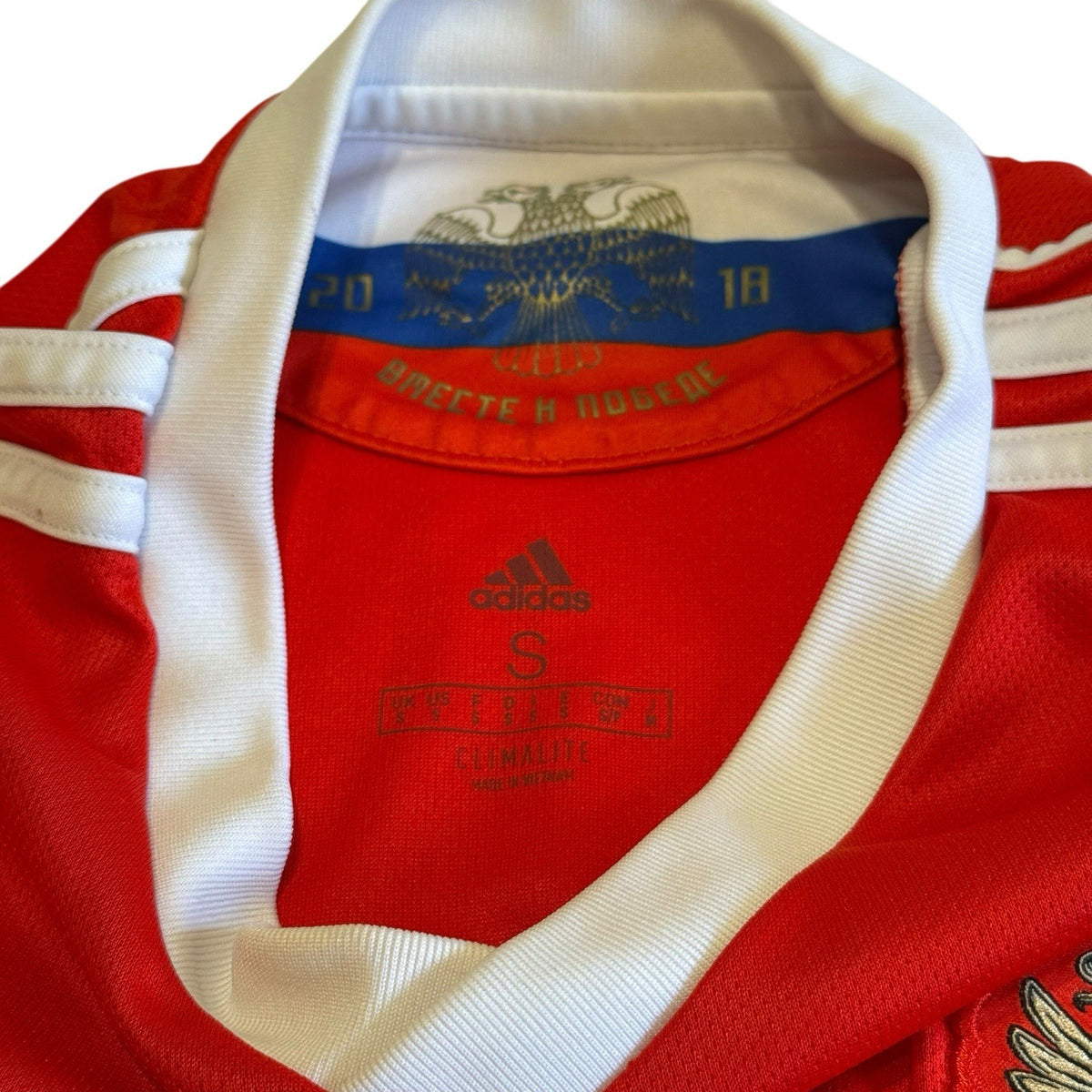 Russia 2018 Football Shirt Genuine Adidas Small Adults Soccer Jersey