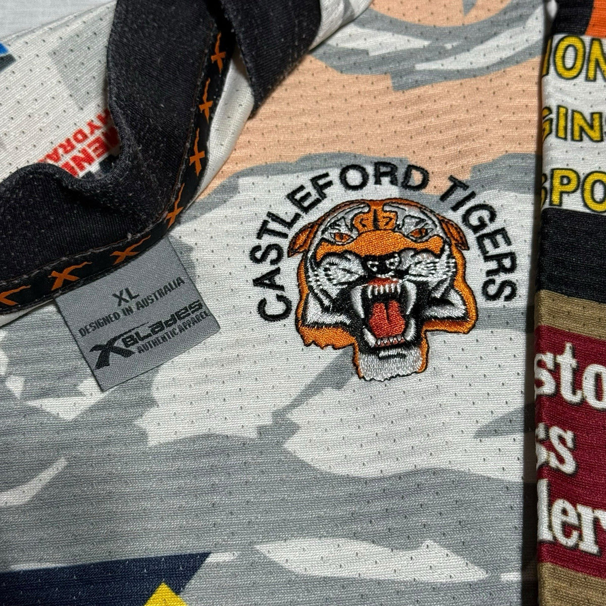 Castleford Tigers Rugby League Shirt XL Magic Weekend Jersey 2016 XBlades