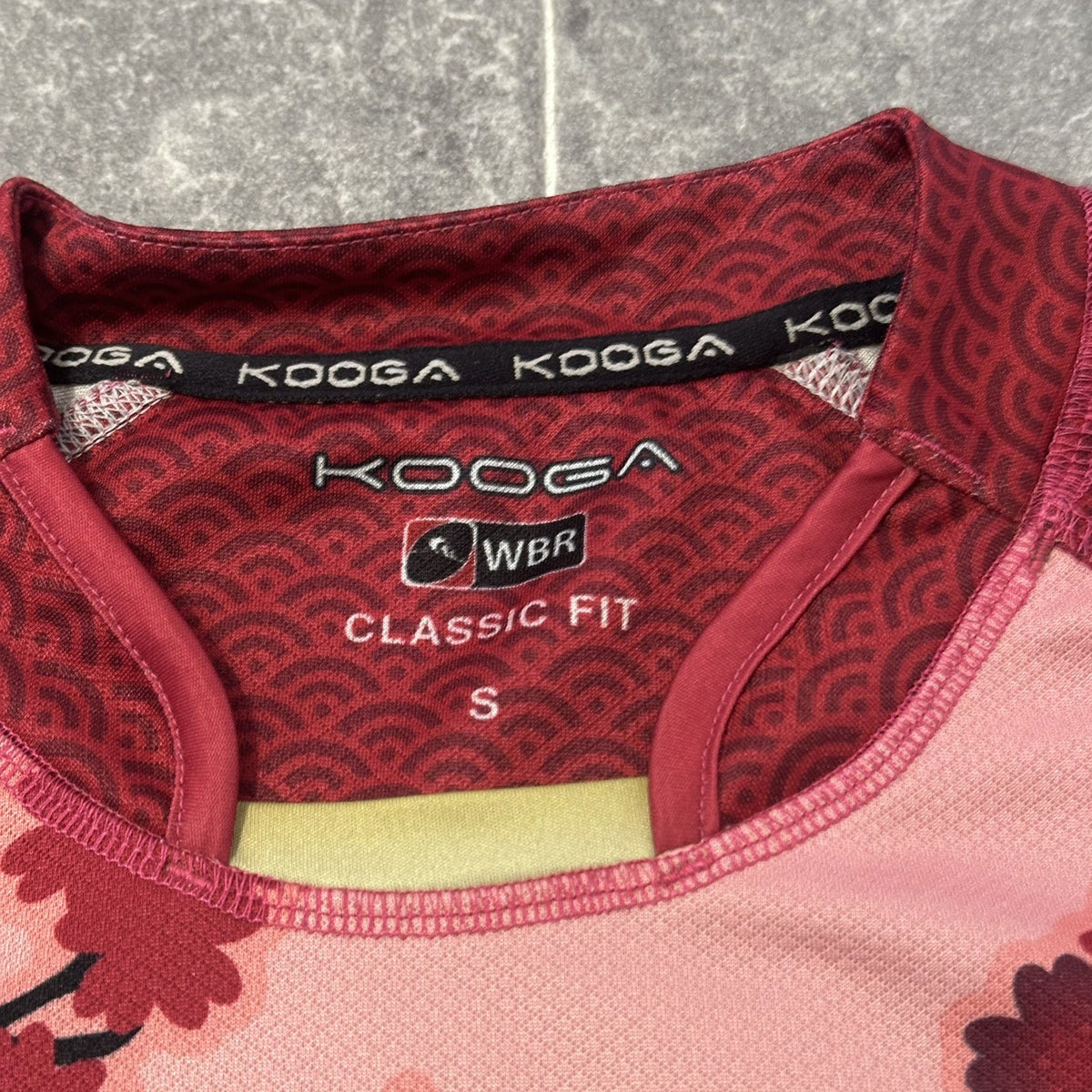 KYOTO CHERRIES WBR RUGBY JERSEY SIZE SMALL KOOGA CHERRY BLOSSOM
