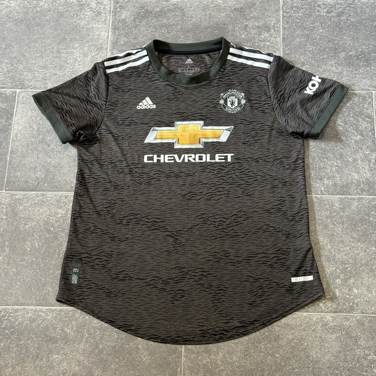 Manchester United Away Authentic Spec Shirt (2020-21) Women's Medium 16-18