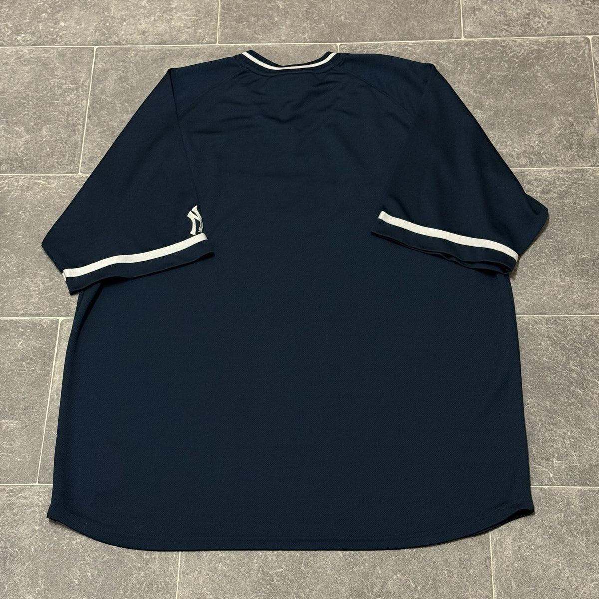 Vintage 90s Nike Team MLB New York Yankees Center Swoosh Baseball Jersey XL Mens