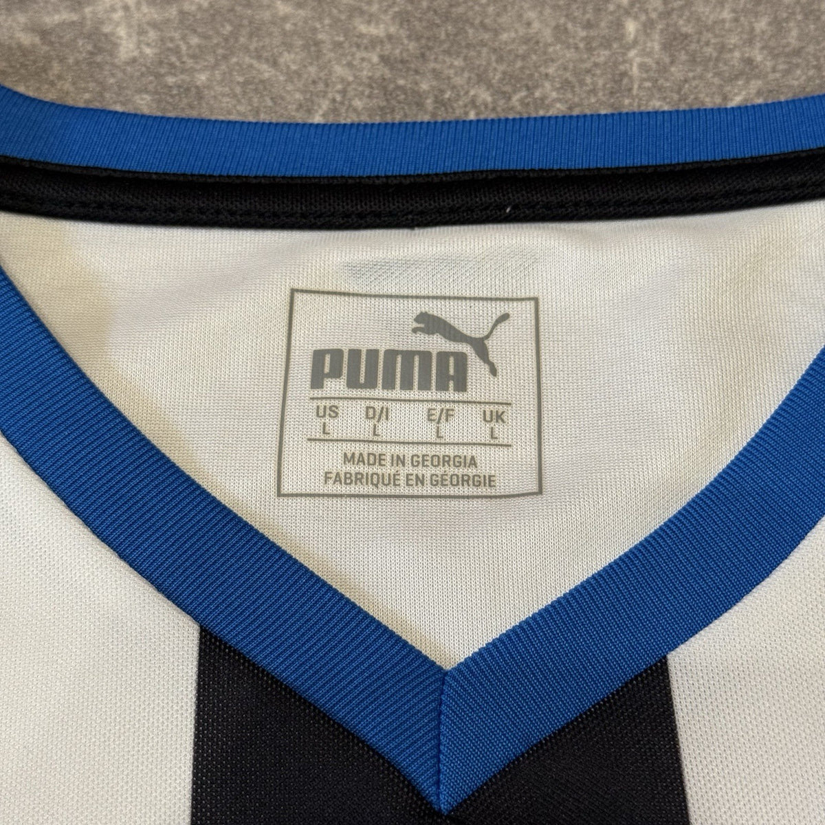 Newcastle United Home Football Shirt Men’s Large 2015 2016 Puma 45 Mitrović