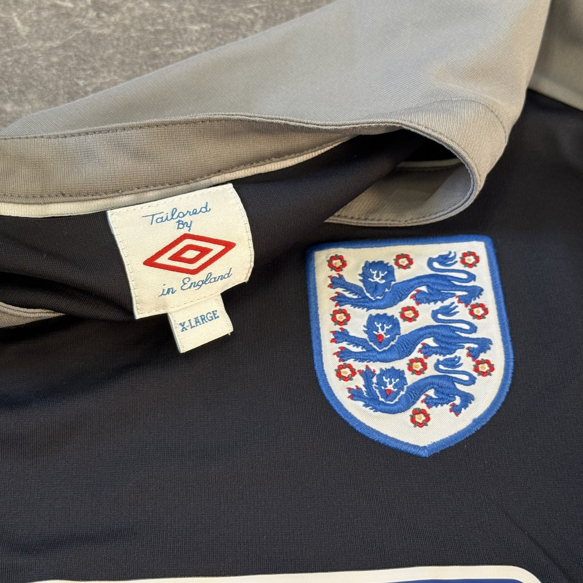 England Football Shirt 2010 Training Soccer Jersey XL Adults