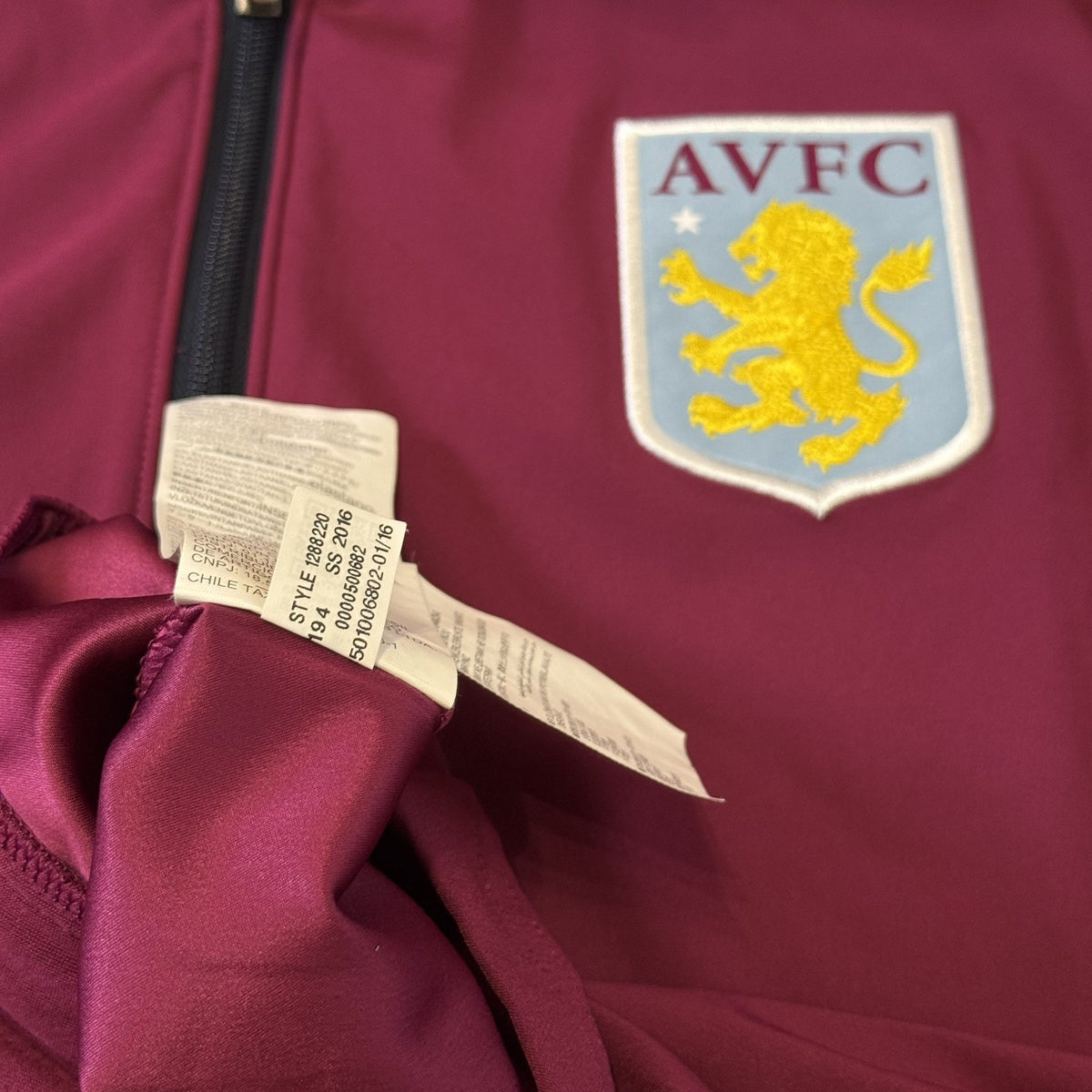 Aston Villa Training Track Jacket XL Claret Blue Under Armour Storm Resistant