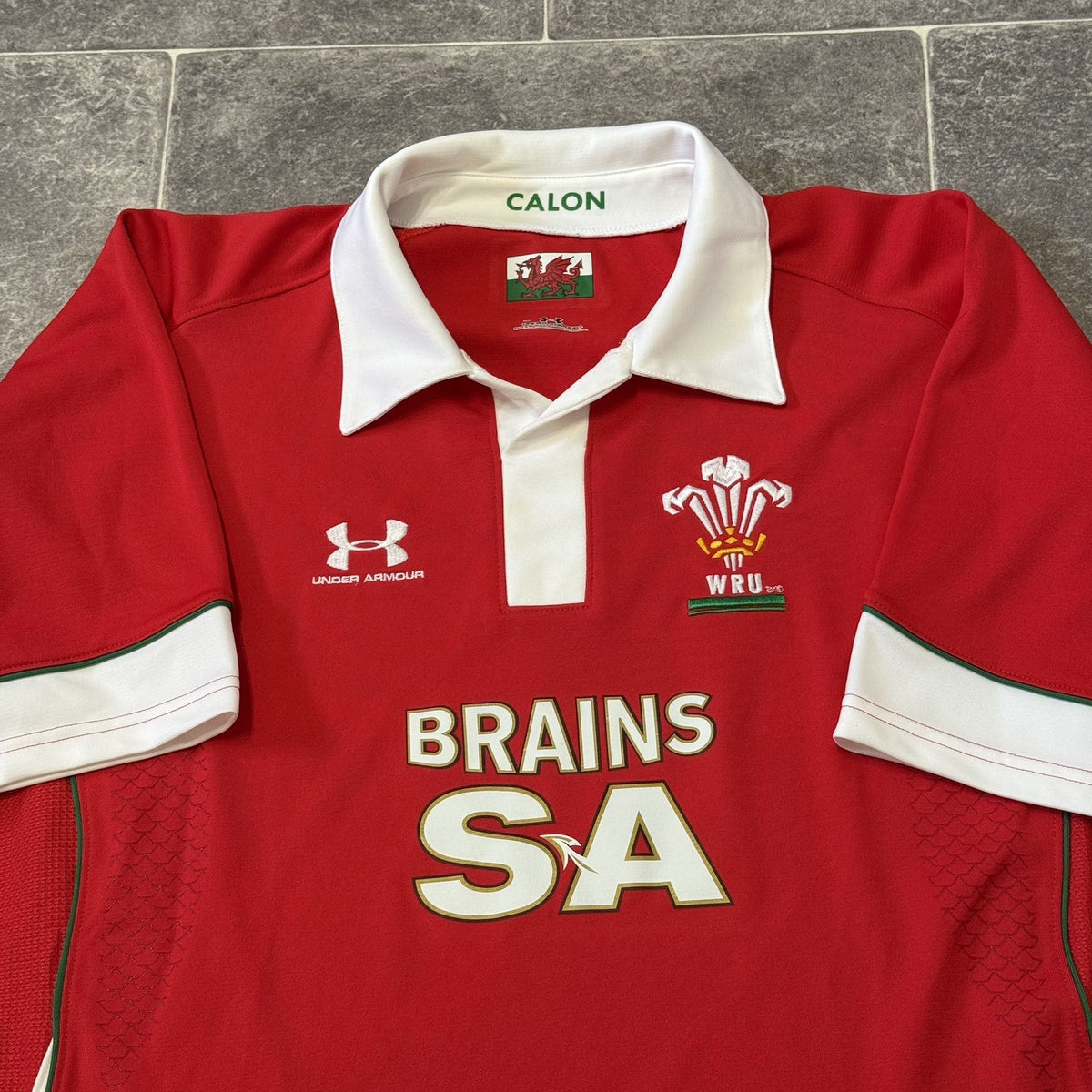 Wales Rugby Home Shirt 2009/10 Large Official Rare Brains
