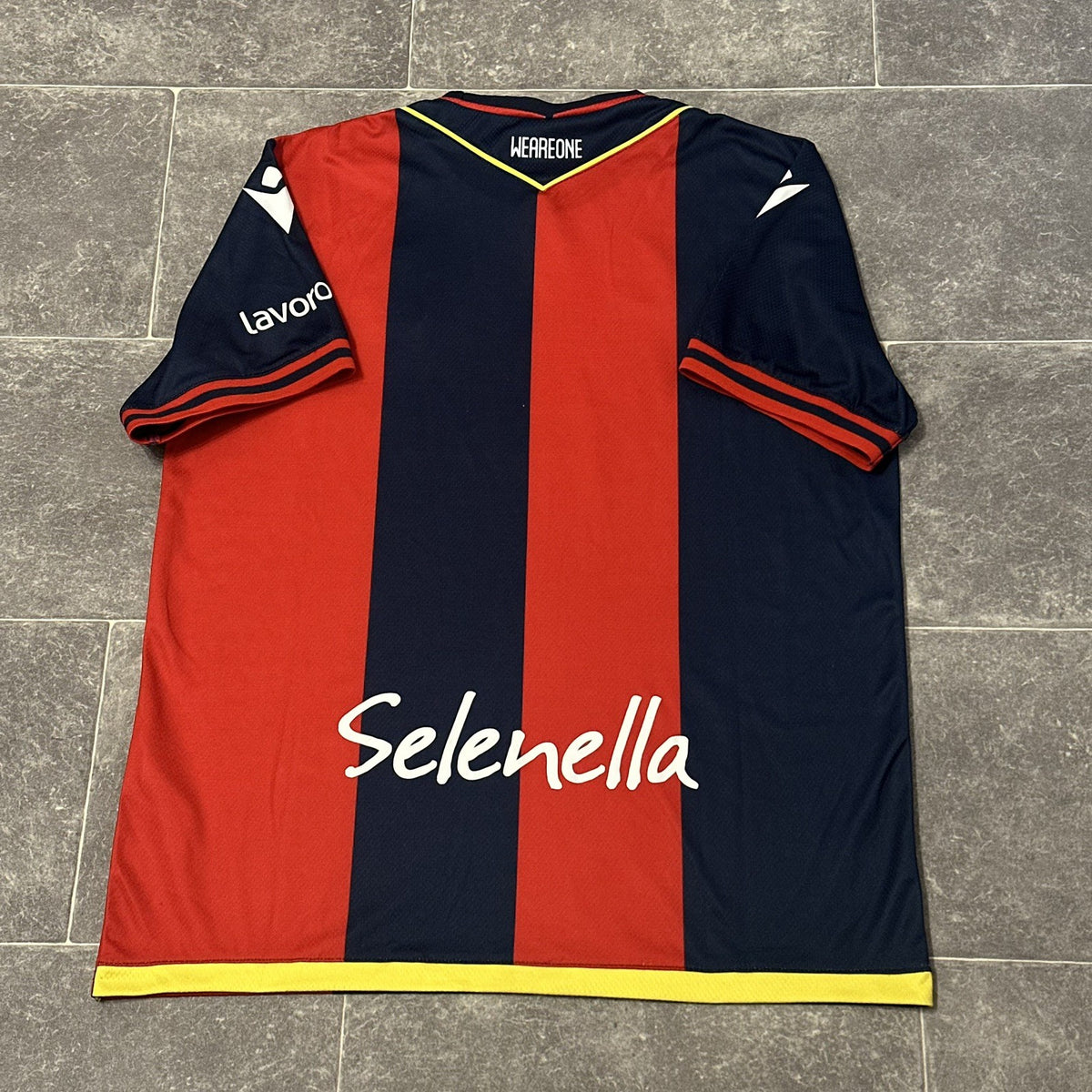 Bologna Home Football Shirt 24-25 XXL 2XL Soccer Jersey Macron