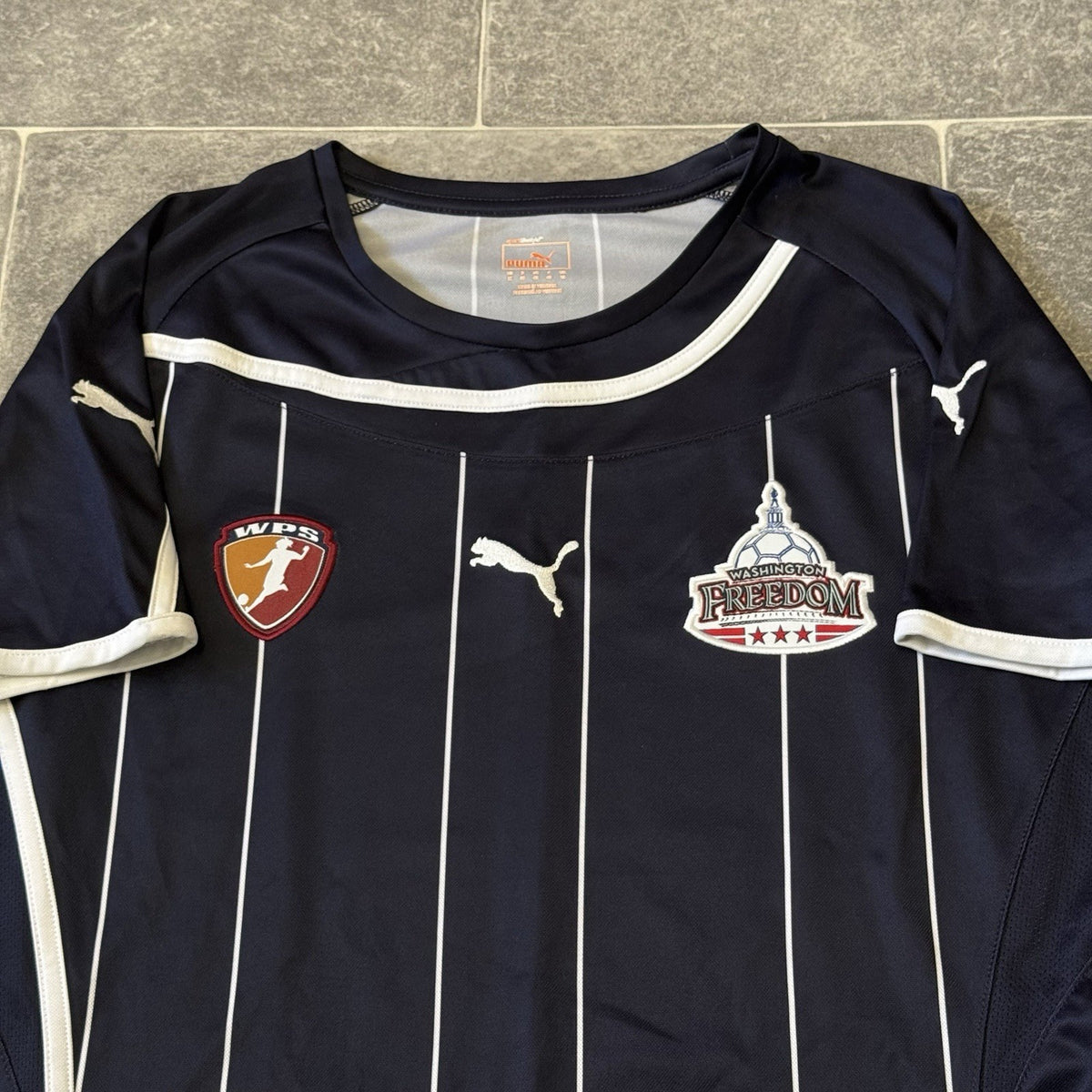 RARE PUMA Washington Freedom WPS Women’s Professional Soccer Jersey Kit Medium