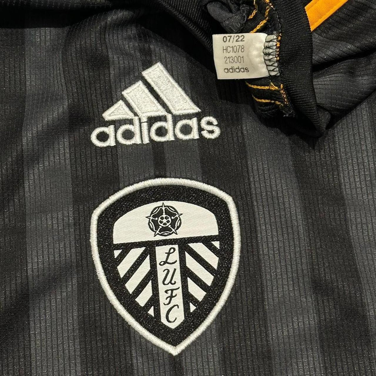 LEEDS UNITED 2022 2023 THIRD FOOTBALL SHIRT ADIDAS JERSEY SIZE L 23 Sinisterra