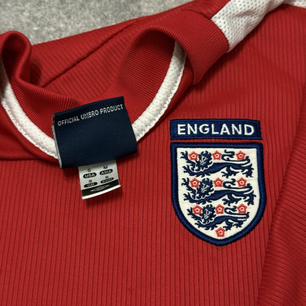 England Training Football Shirt 2004/06 Adults Small Umbro