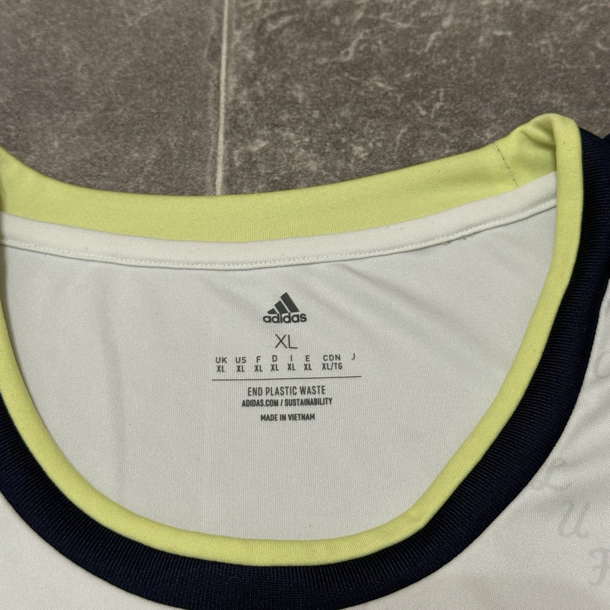Adidas Leeds United Home Shirt Men’s XL 2022/2023 Football Jersey LUFC White