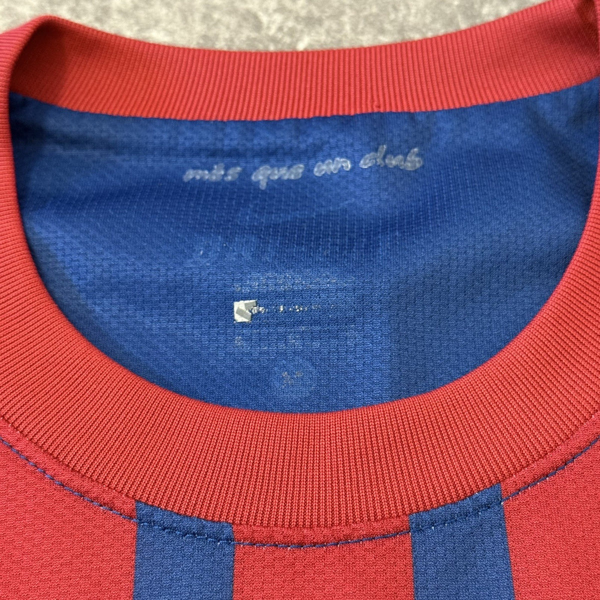 Barcelona FC 2011/12 Nike Home Shirt Medium Adults