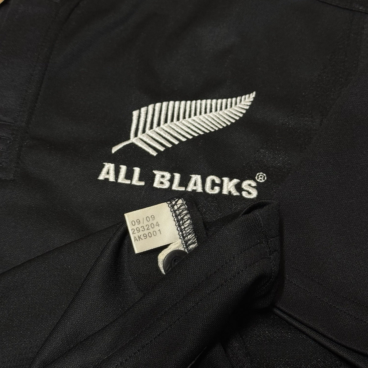 New Zealand All Blacks Shirt Mens Small Black Rugby Jersey Adidas Polyester