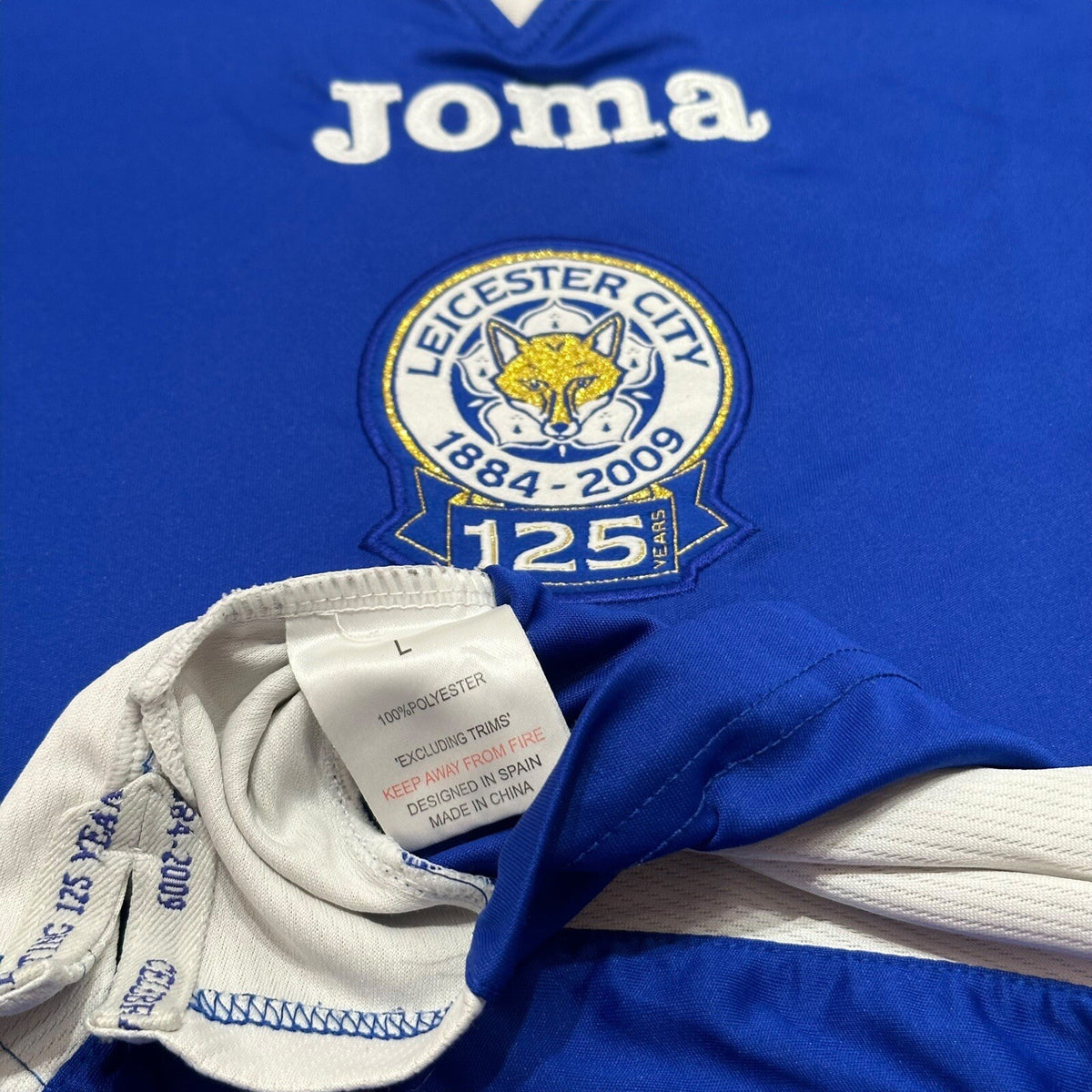 LEICESTER CITY 2009/2010 HOME FOOTBALL SHIRT SIZE LARGE 125 YEAR ANNIVERSARY