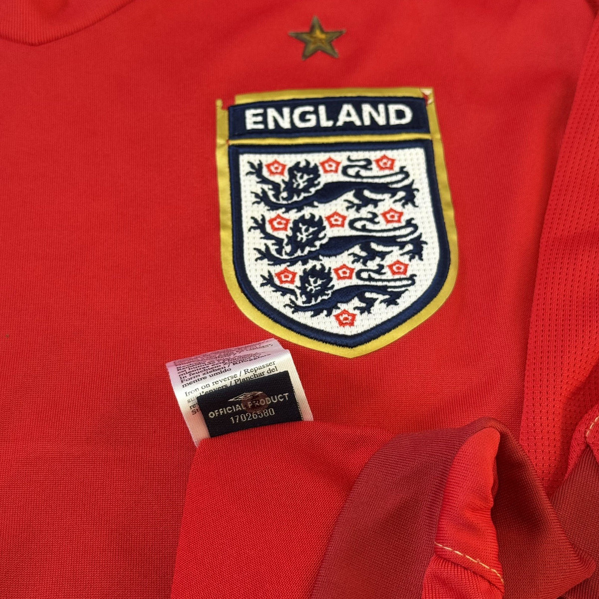 Vintage England Away Football Shirt 06-08 Size Medium Umbro