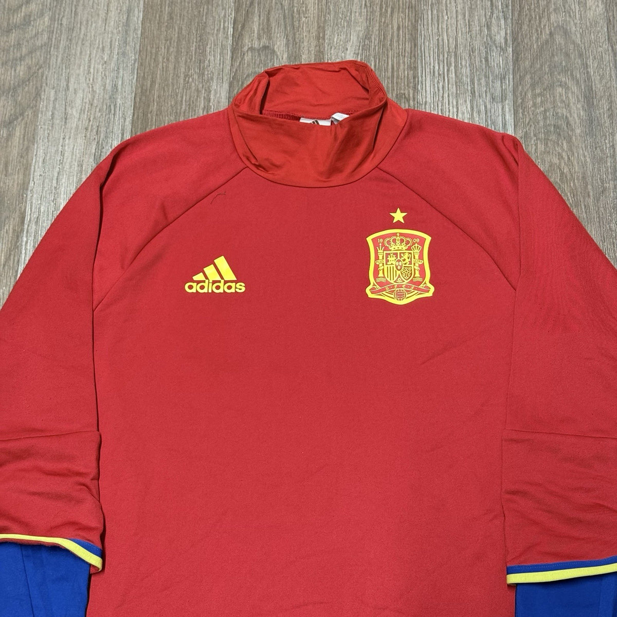 Spain Drill Football Jacket 2016/17 Medium Adults Adidas Authentic