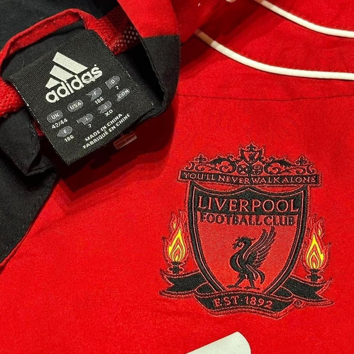 Liverpool Track Football Jacket 2010/11 Adults XL Extra Large Adidas 42/44
