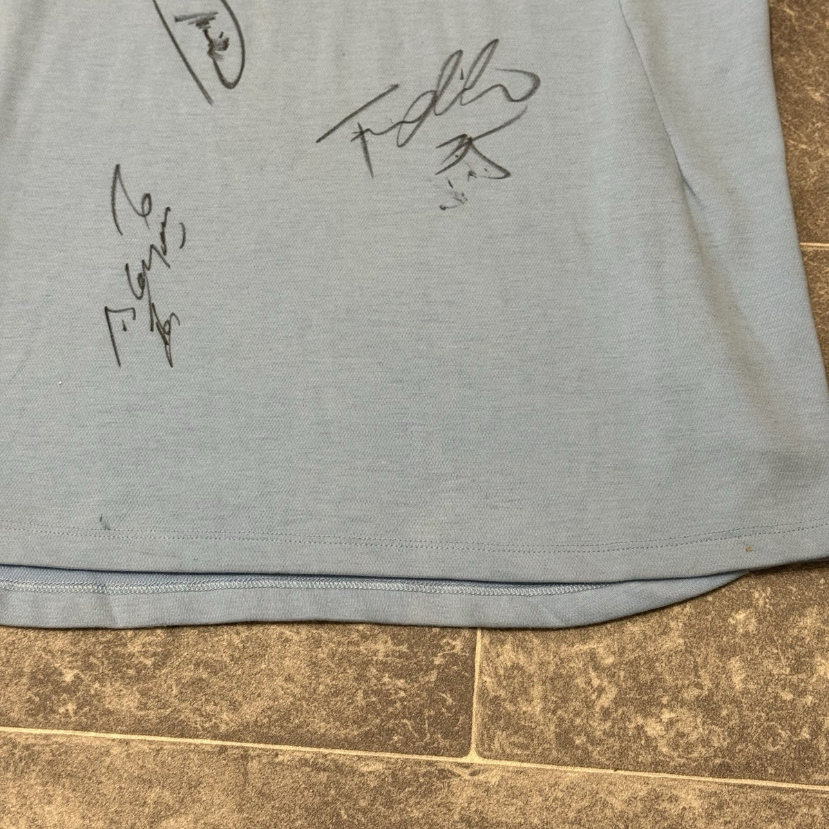 Signed Manchester City Football Shirt Home 2012/13 Men’s Medium 38”