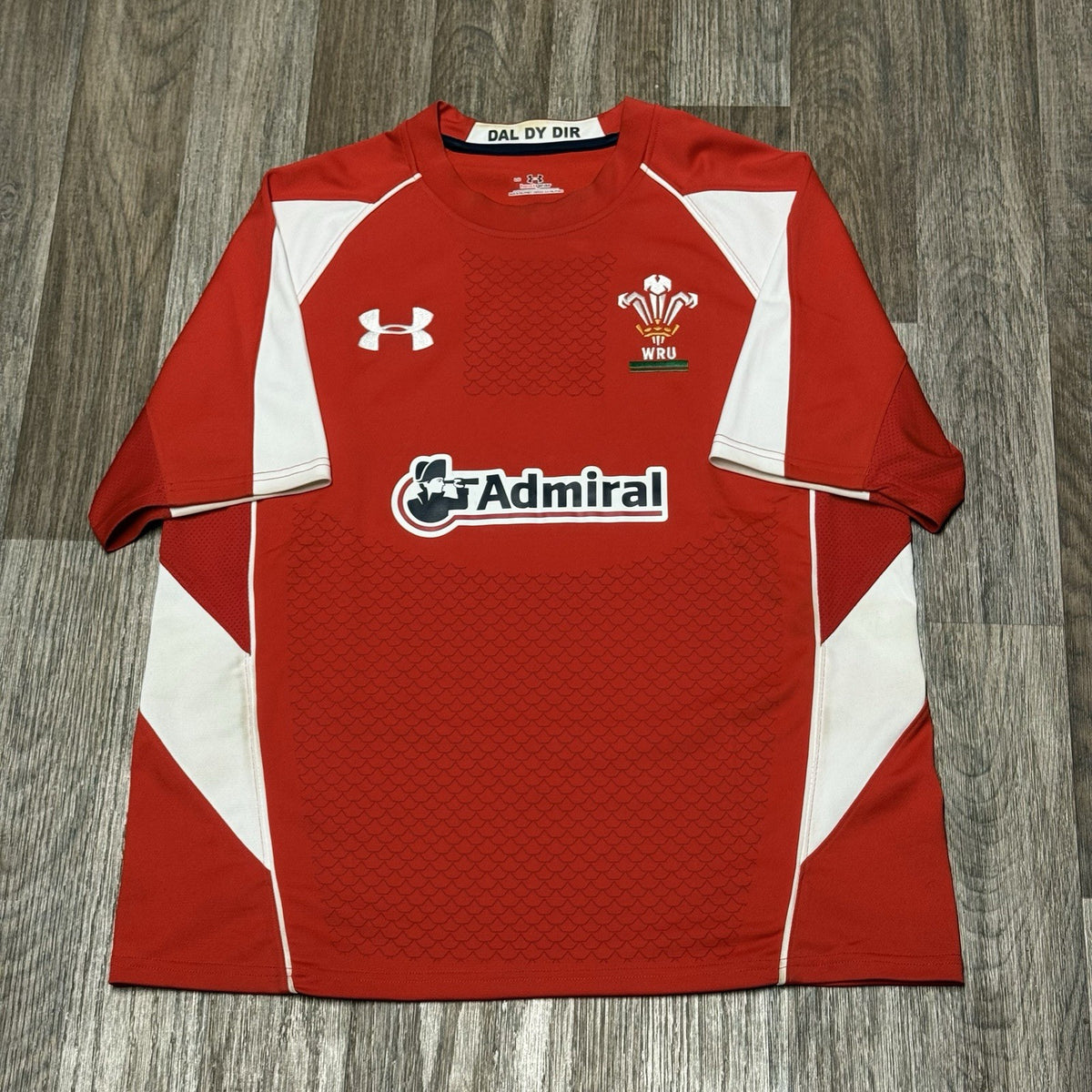 Wales Rugby Shirt Admiral Under Armour Home 2010-2011 Size Large