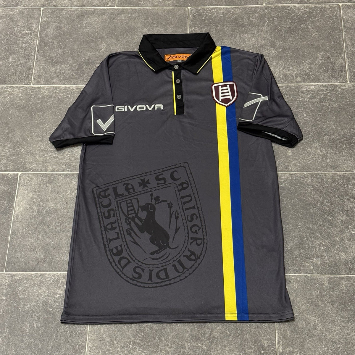 2015/16 Chievo Verona Football Shirt 3rd Kit Medium Soccer Jersey