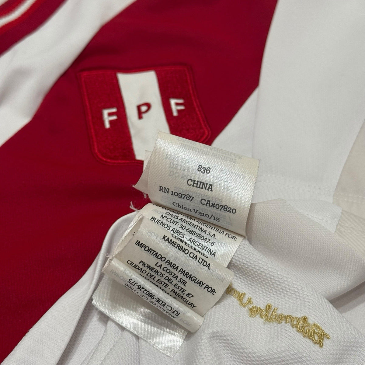 Peru Home Shirt 2012-2014 Umbro Size L Large