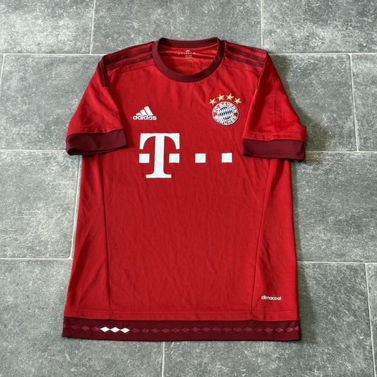 Bayern Munich Home Football Shirt 2015/16 Men’s Small Adidas