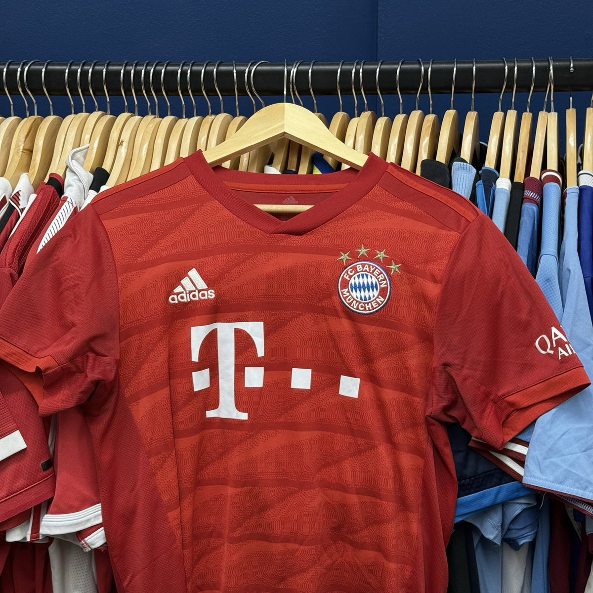 Bayern Munich Football Shirt Jersey 2019/20 Home (M) Medium Adults