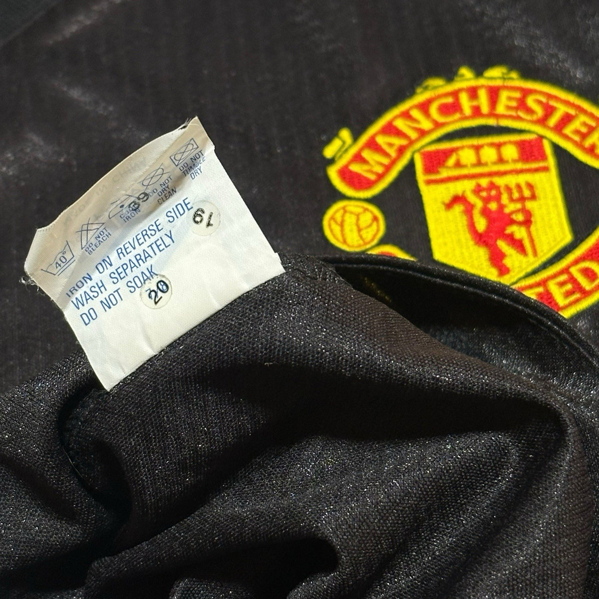Manchester United Football Shirt 1998-99 Umbro Sharp Size XL Extra Large