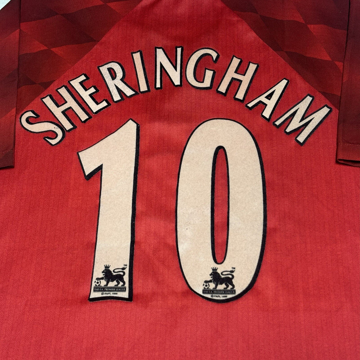 Manchester United 1996-1998 Home Shirt Medium Adult #10 Sherringham