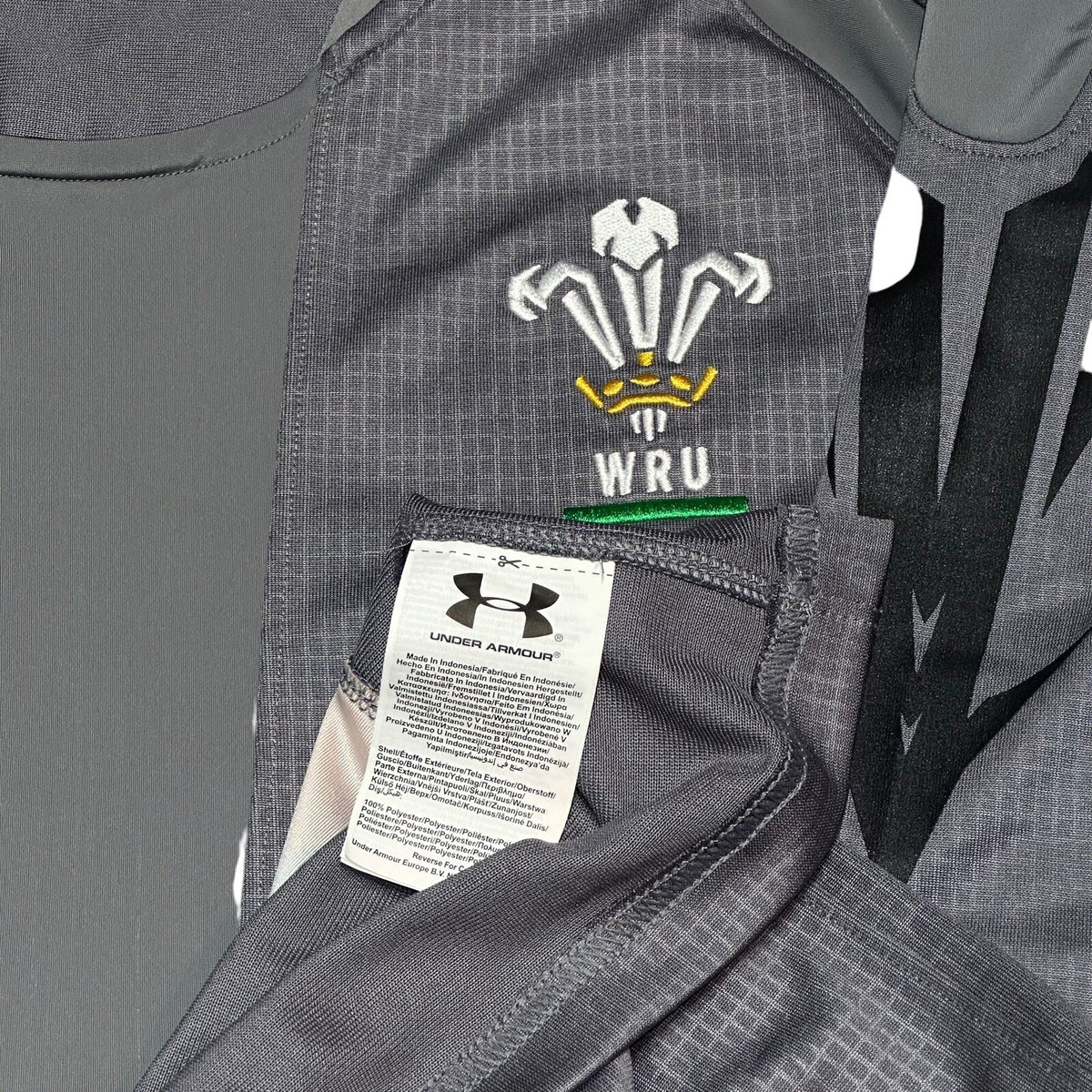 Wales Rugby Union Away Shirt 2013/2014 - Under Armour XL Jersey Grey Top