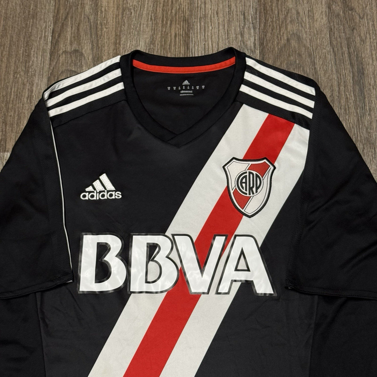 River Plate Football Shirt Jersey 2016/17 4th (M) Medium Adults