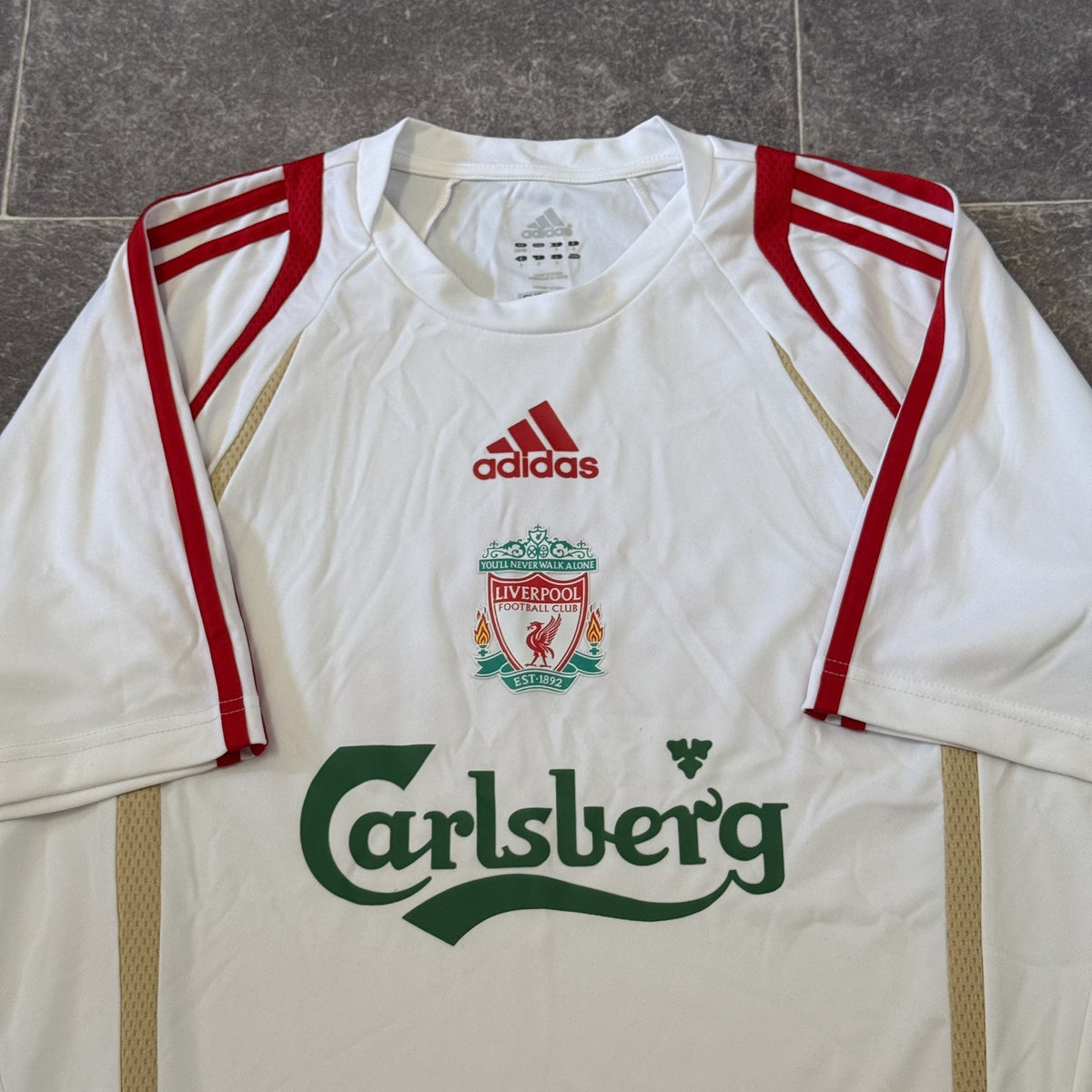 Liverpool Football Shirt Small Adults 2009 10 Training Soccer Jersey Carlsberg
