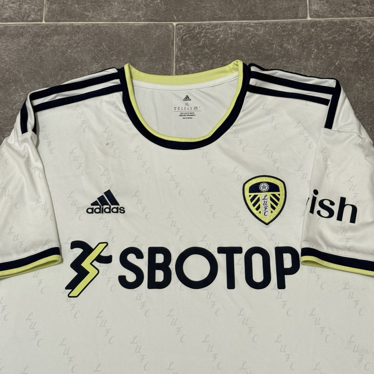 Adidas Leeds United Home Shirt Men’s XL 2022/2023 Football Jersey LUFC White