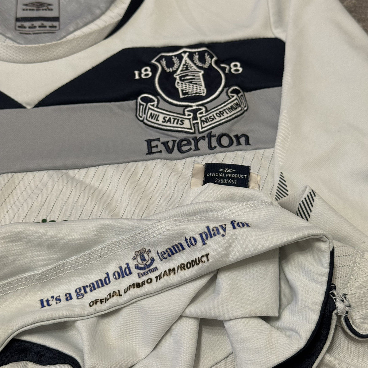 Everton Away Jersey 2008/09 Retro Medium MENS Umbro