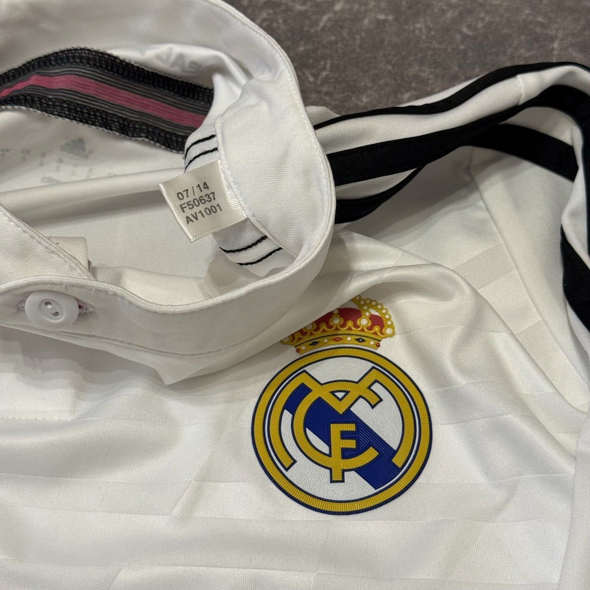 Real Madrid Home Football Shirt 2014/2015 Adidas Size Small Men’s